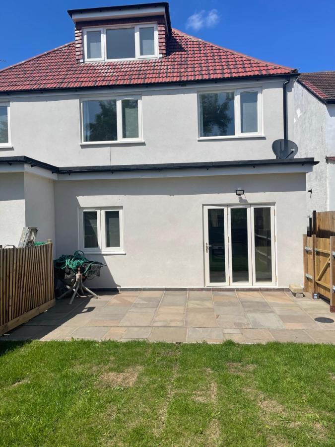 Ferienwohnung Phlox Garden Sutton  Exterior foto